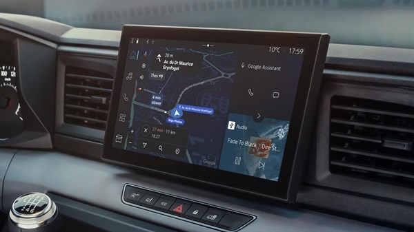 high precision traffic info and navigation - Renault Master